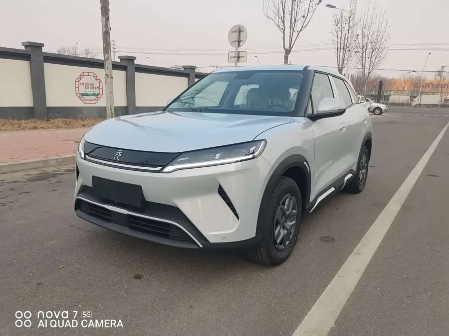 BYD Yuan UP Yuan UP 2025 301KM Pilot Edition 2026 — фото 1, купить с доставкой в Москву