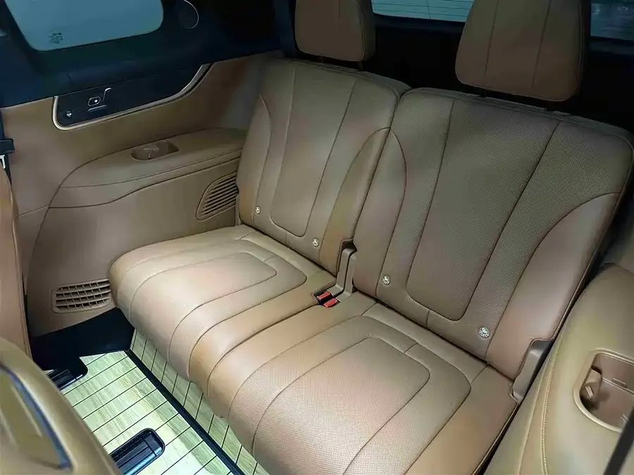 AITO M9 Wenjie M9 2024 Extended Range Max Edition 52kWh 6-seater Edition 2024 — миниатюра 5