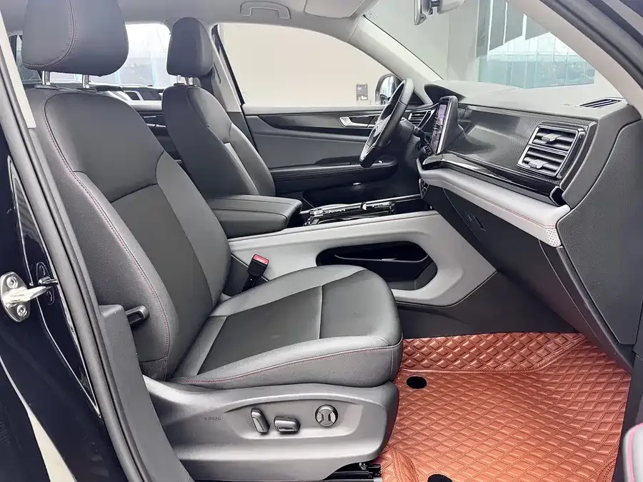 Volkswagen Teramont 2024 Touron Touron X 380TSI 4WD Luxury Edition 2024 — миниатюра 3