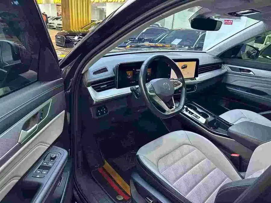 Volkswagen Tavendor 2023 Lanxun 330TSI Luxury Cruise Edition 2023 — миниатюра 4