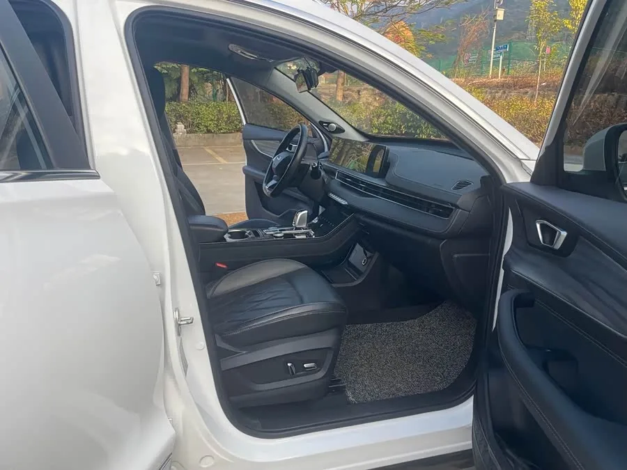 Chery Tiggo 8 PLUS Kunpeng e+ Tiggo 8 PLUS Kunpeng e+ 2022 PHEV 1.5T Comfort e+ 2023 — миниатюра 3