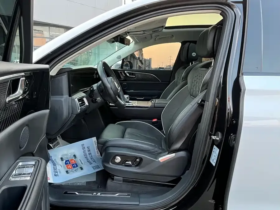 Hongqi E-HS9 Hongqi E-HS9 2022 690km Flagship Edition Six Seaters 2023 — миниатюра 4