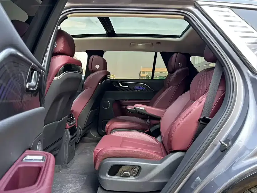 Hongqi E-HS9 Hongqi E-HS9 2022 690km Flagship Edition Six Seaters 2023 — миниатюра 3