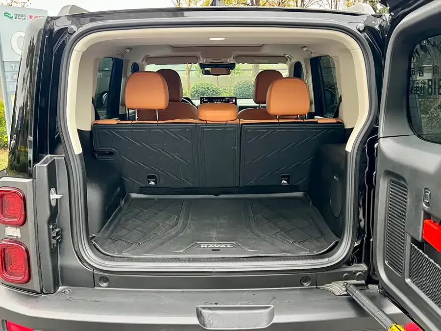 Haval Raptors New Energy Haval Raptors New Energy 2023 Hi4 145 Exploration Edition 2023 — миниатюра 5