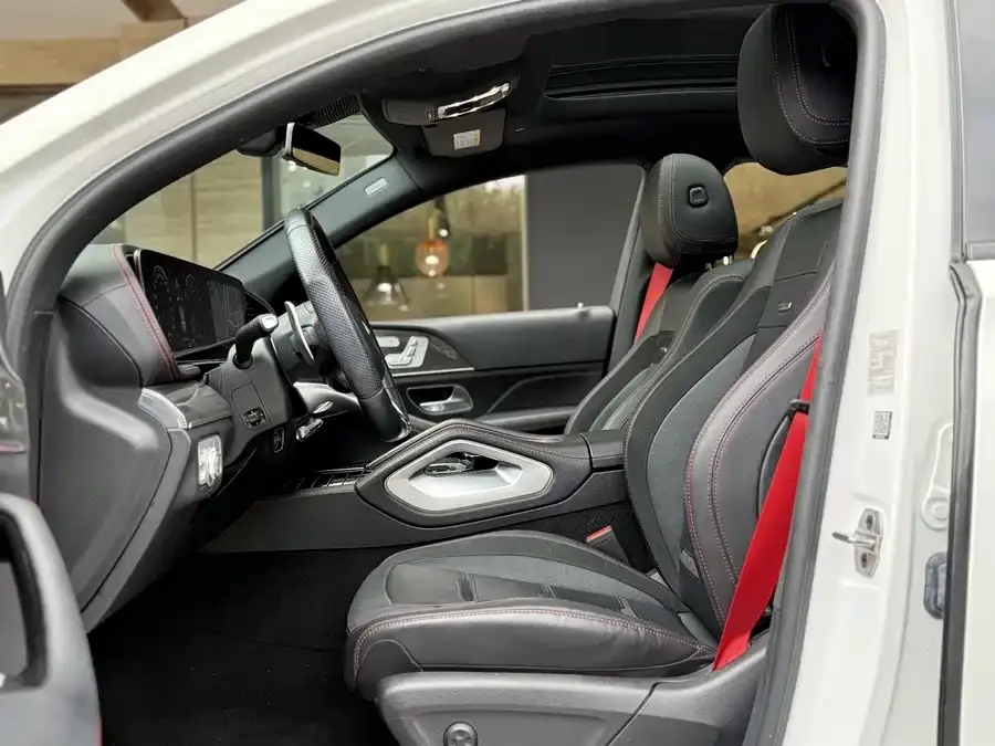 Mercedes-Benz GLE Coupe AMG Mercedes-Benz GLE Coupe AMG 2020 AMG GLE 53 4MATIC+ Coupe SUV 2022 — миниатюра 3