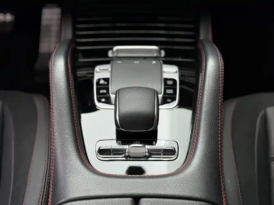 Mercedes-Benz GLE Coupe AMG Mercedes-Benz GLE Coupe AMG 2020 AMG GLE 53 4MATIC+ Coupe SUV 2022 — миниатюра 5