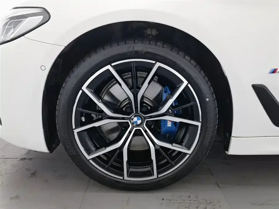 BMW 5 Series BMW 5 Series (Imported) 2022 Model 2 530i M Sport Package 2023 — миниатюра 5