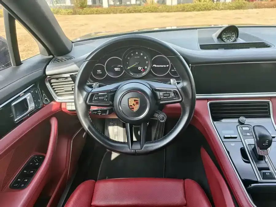 Porsche Panamera New Energy Panamera New Energy 2022 Panamera 4 E-Hybrid Sport Turismo 2.9T 2022 — миниатюра 3