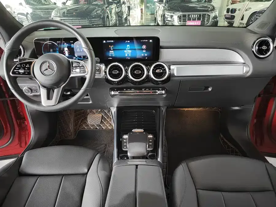Mercedes-Benz GLB-Class Mercedes-Benz GLB 2023 GLB 200 Fashion Edition 2023 — миниатюра 5