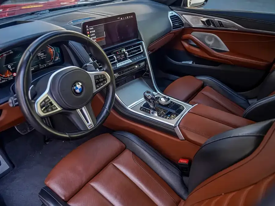 BMW 8 Series BMW 8 Series 2021 840i Four-Door Coupe Flame Collection Edition 2023 — миниатюра 3