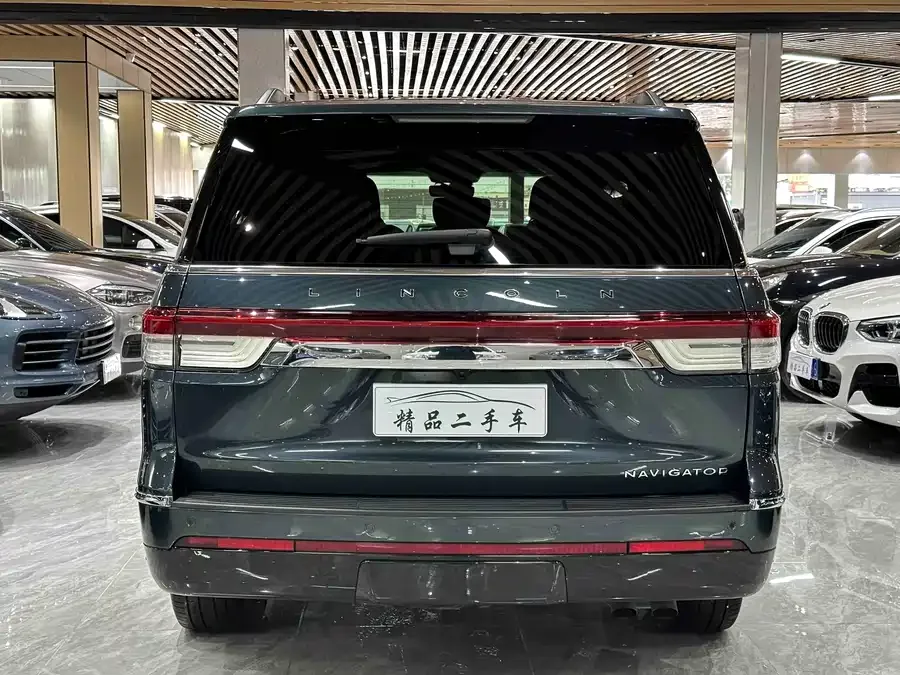 Lincoln Navigator Navigator 2022 3.5T Centennial Limited Edition 2023 — миниатюра 2