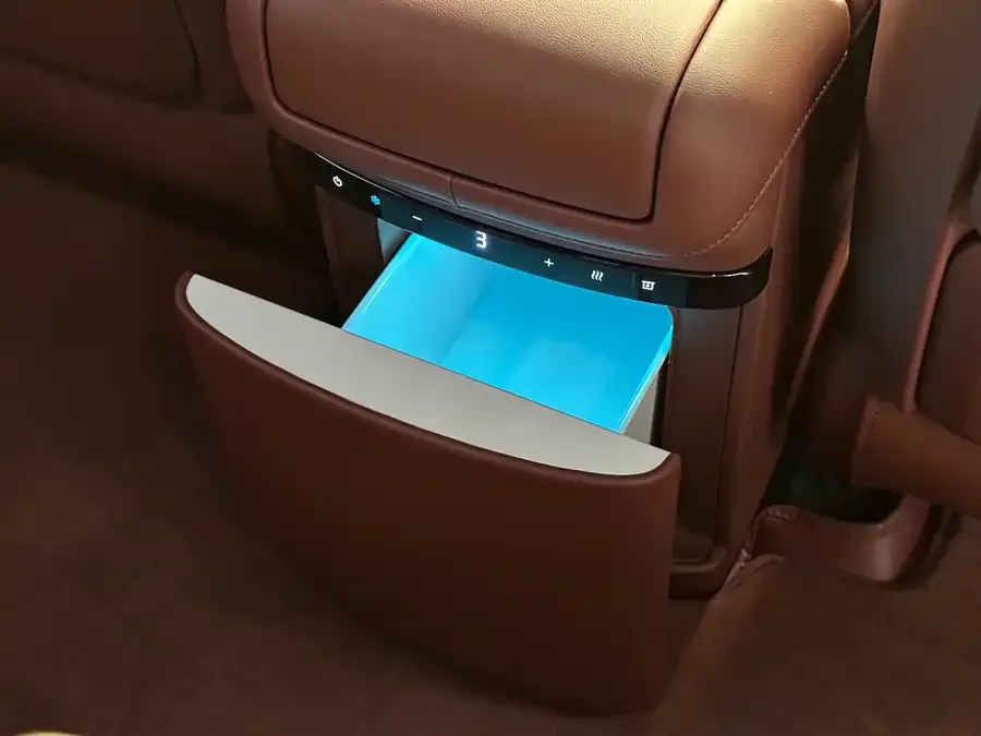 GAC Trumpchi Haobo Haobo HL Haobo HL 2025 facelift 350 Max six-seat LiDAR version 2025 — миниатюра 4