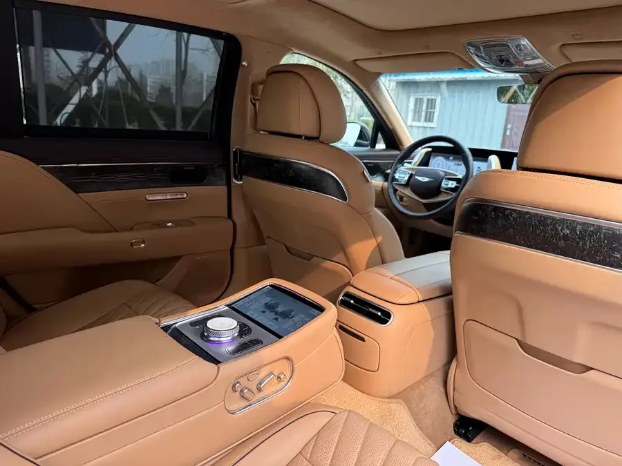 Genesis G90 Genesis G90 2023 3.5T Luxury Edition 2024 — миниатюра 5