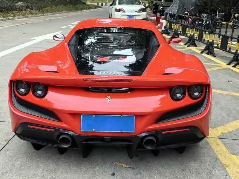 Ferrari F8 Ferrari F8 2019 Tributo 3.9T V8 2022 — миниатюра 4