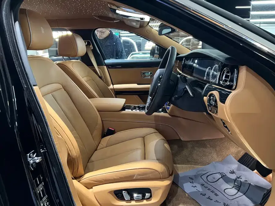 Rolls-Royce Ghost Ghost 2021 6.7T long wheelbase version 2025 — миниатюра 3