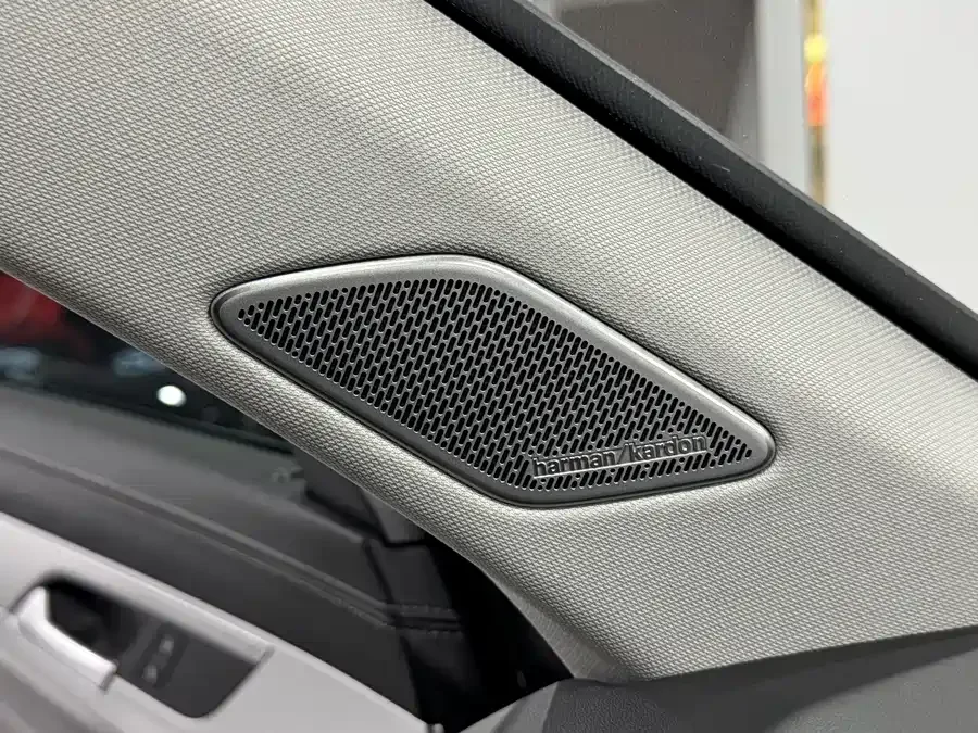Volkswagen Tavendor 2023 Lanxun 380TSI 4WD R-Line Tour Edition 2023 — миниатюра 3