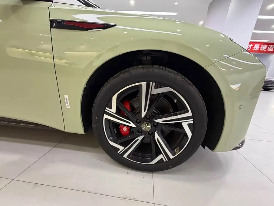 Hongqi EH7 Hongqi EH7 2024 640 Pro+ 4WD version 2025 — миниатюра 3
