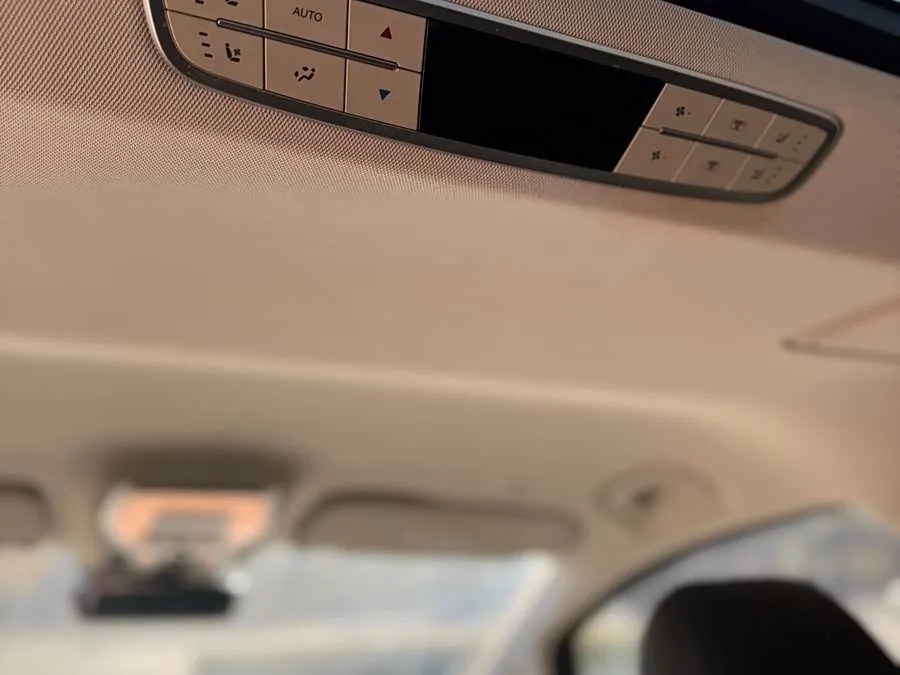Hongqi HQ9 Hongqi HQ9 2023 2.0T Intelligent Connection Flagship Edition 2023 — миниатюра 3
