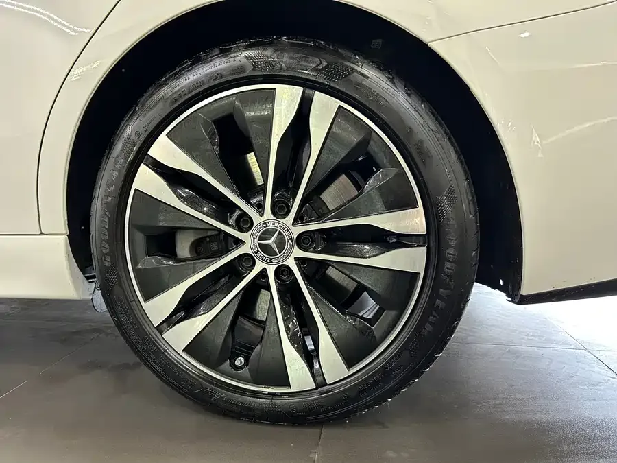 Mercedes-Benz C-class new energy Mercedes-Benz C-Class New Energy 2023 Model C 350 eL 2023 — миниатюра 5