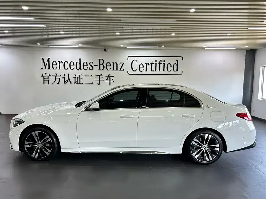 Mercedes-Benz C-class new energy Mercedes-Benz C-Class New Energy 2024 Model Three C 350 eL 2024 — миниатюра 4