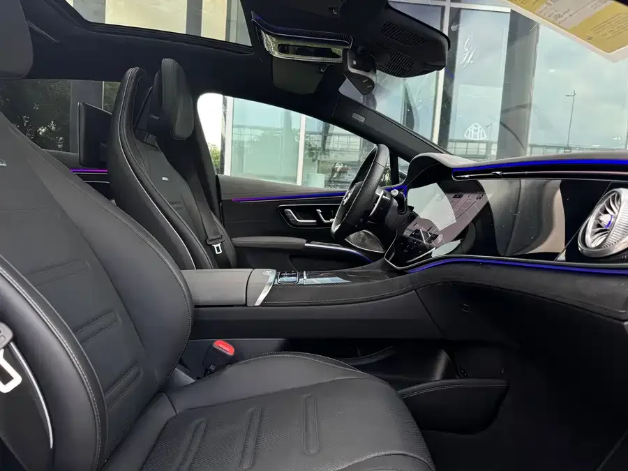 Mercedes-Benz EQS AMG Mercedes-Benz EQS AMG 2022 AMG EQS 53 4MATIC+ 2026 — миниатюра 5
