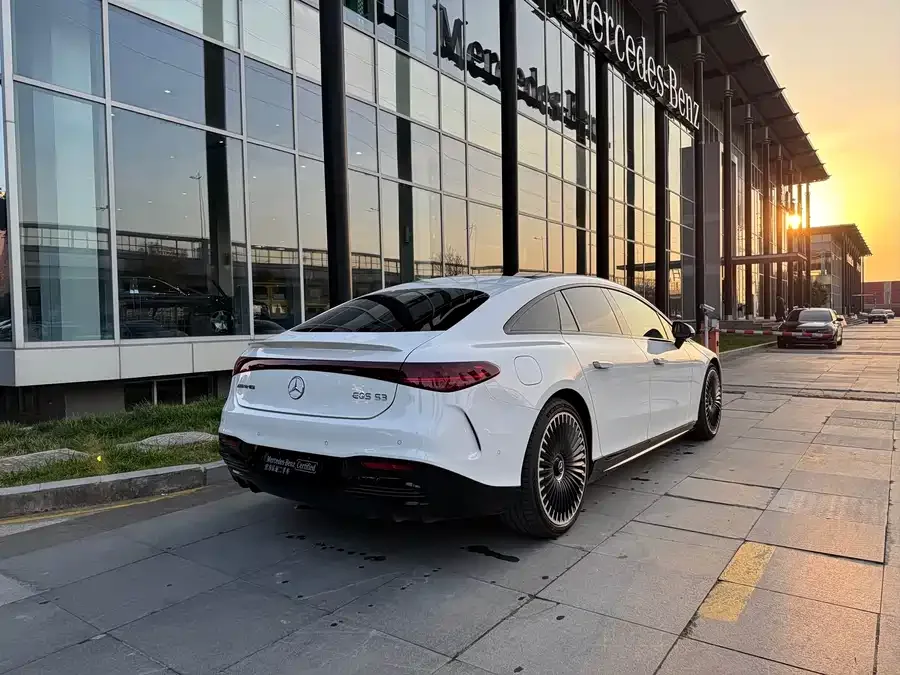 Mercedes-Benz EQS AMG Mercedes-Benz EQS AMG 2022 AMG EQS 53 4MATIC+ 2026 — миниатюра 2
