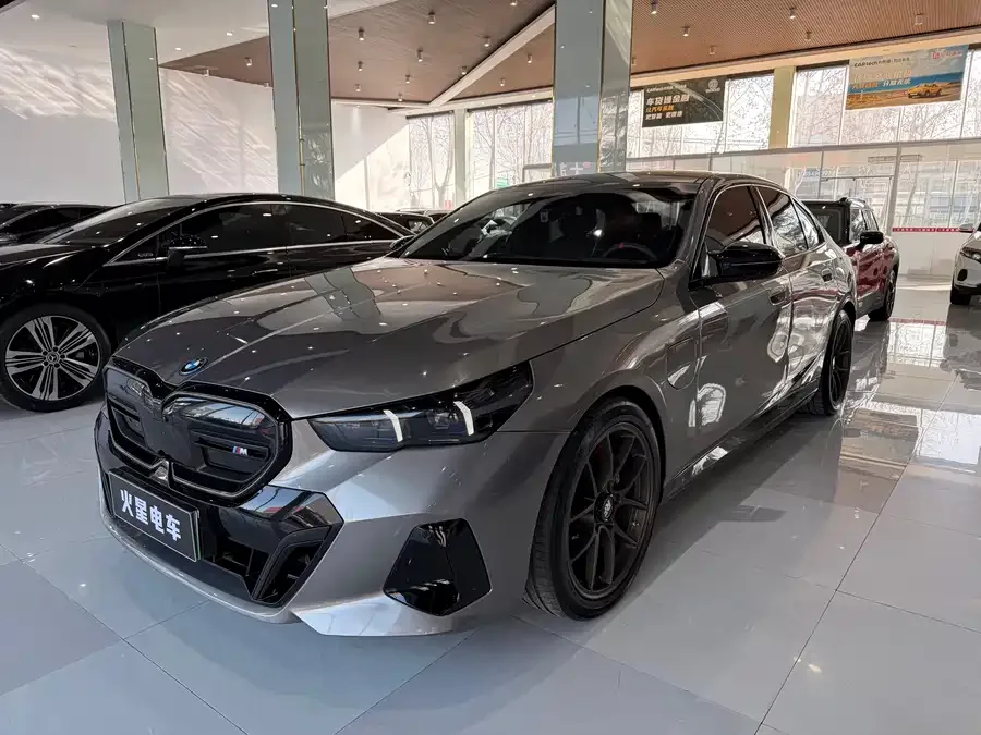 BMW i5 M60 2025