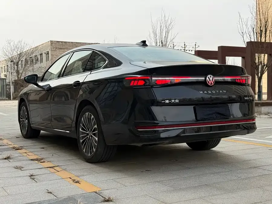 Volkswagen Magotan Magotan 2024 380TSI DSG Premium Edition Big Magotan Package 2025 — миниатюра 4