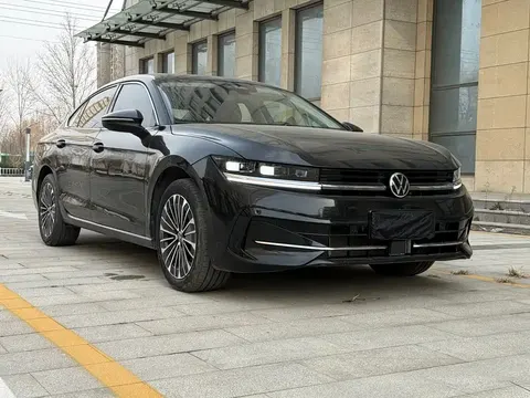 Volkswagen Magotan 2025 buy in Moscow