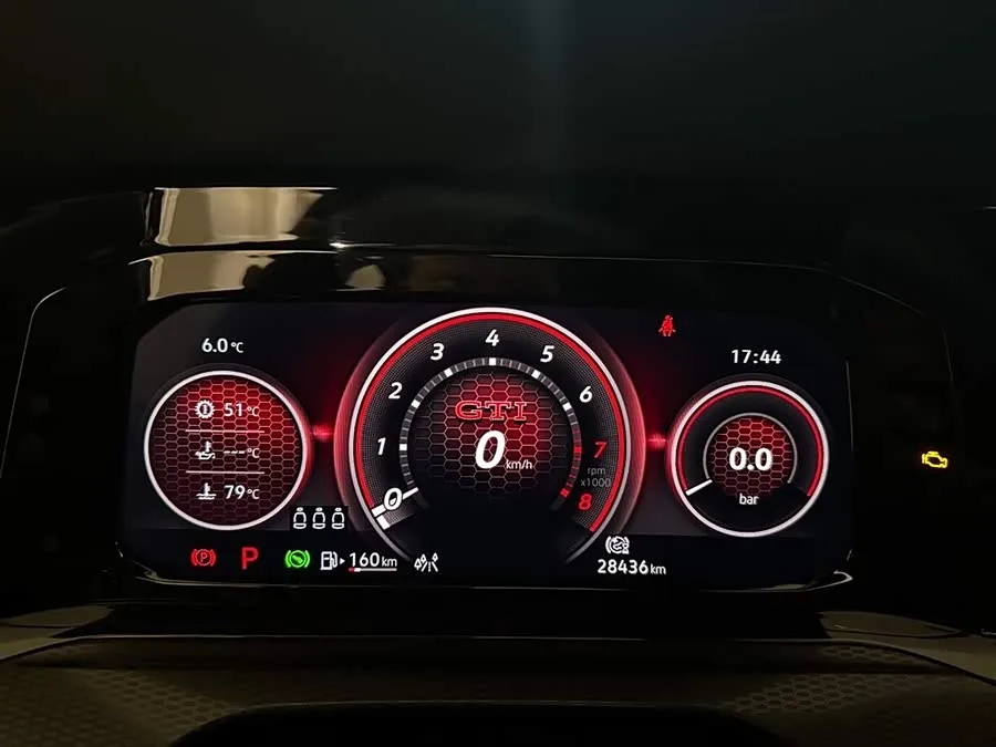 Volkswagen GOLF GTI Golf GTI 2021 380TSI DSG GTI 2022 — миниатюра 3