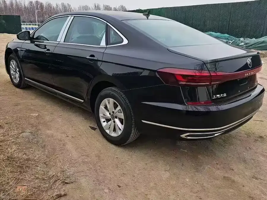 Volkswagen Passat New Energy Passat New Energy 2025 430PHEV Hybrid Business Edition 2025 — миниатюра 3