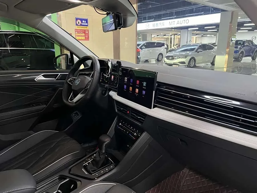Volkswagen Tiguan L New Energy Tiguan L New Energy 2023 430PHEV Plug-in Hybrid Premium Edition 2024 — миниатюра 3
