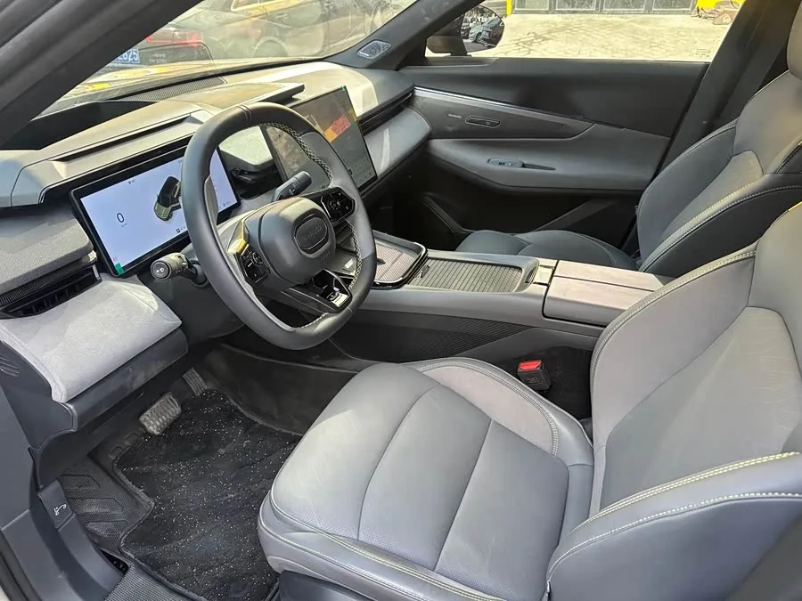 Lynk & Co 08 EM-P Lynk & Co 08 EM-P 2025 model 245km ultra-long range Halo 2025 — миниатюра 4