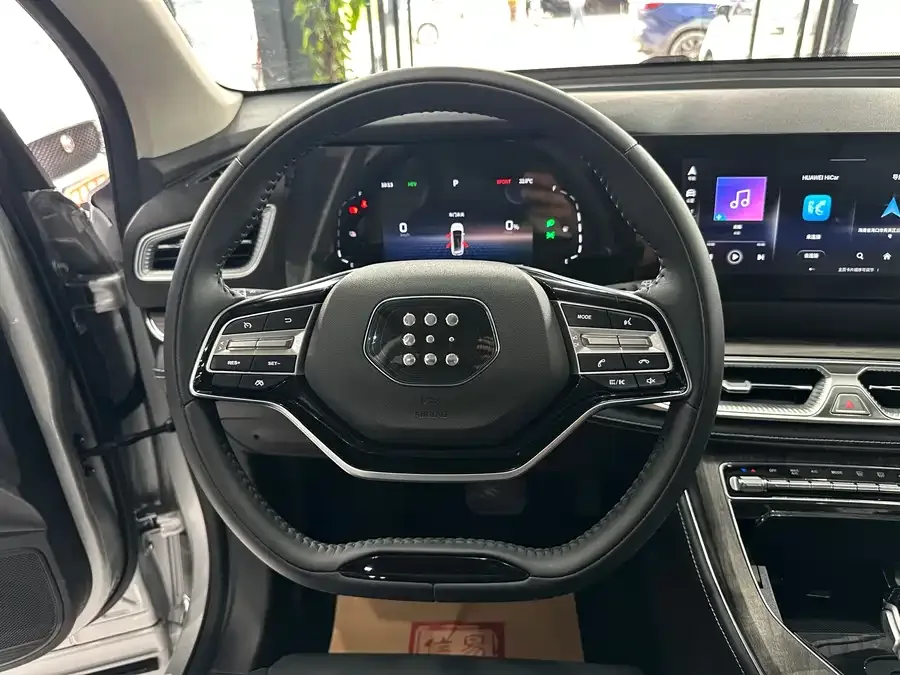 Landian E5 Blue Electric E5 2023 1.5L DE-i 100KM Enjoyable 7-seater 2023 — миниатюра 3