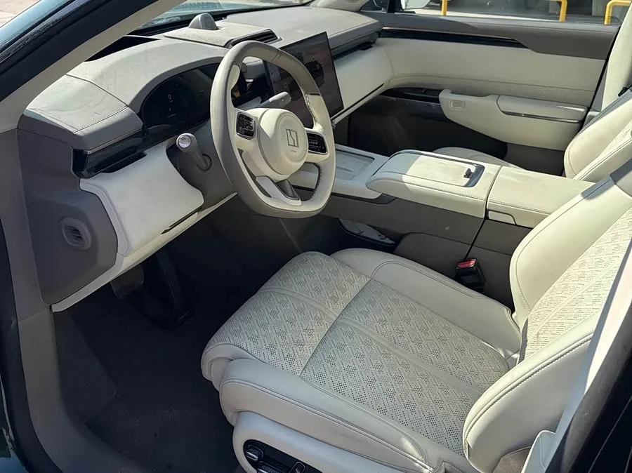 Zeekr 7X Zeekr 7X 2025 75kWh RWD Smart Driving Edition 2024 — миниатюра 3