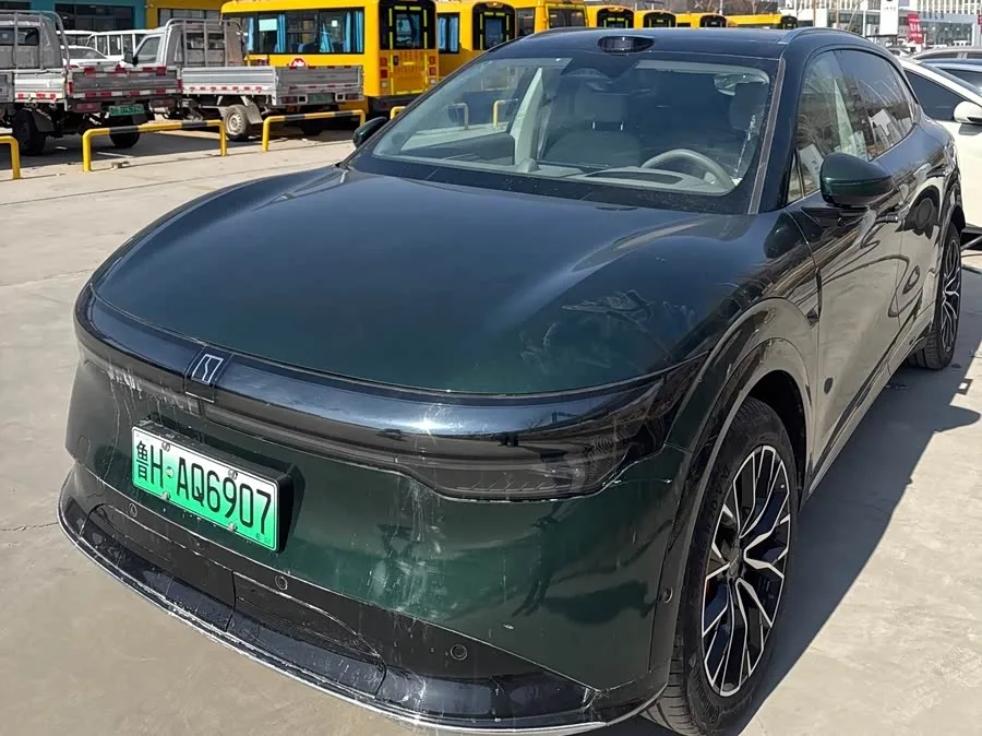 Zeekr 7X Zeekr 7X 2025 75kWh RWD Smart Driving Edition 2024 — миниатюра 5