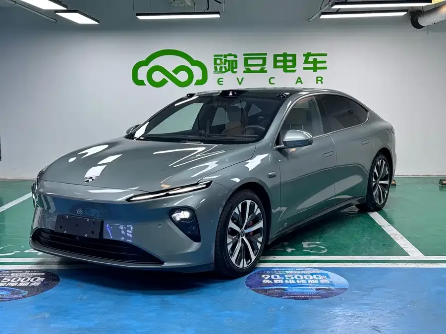 NIO ET7 2022