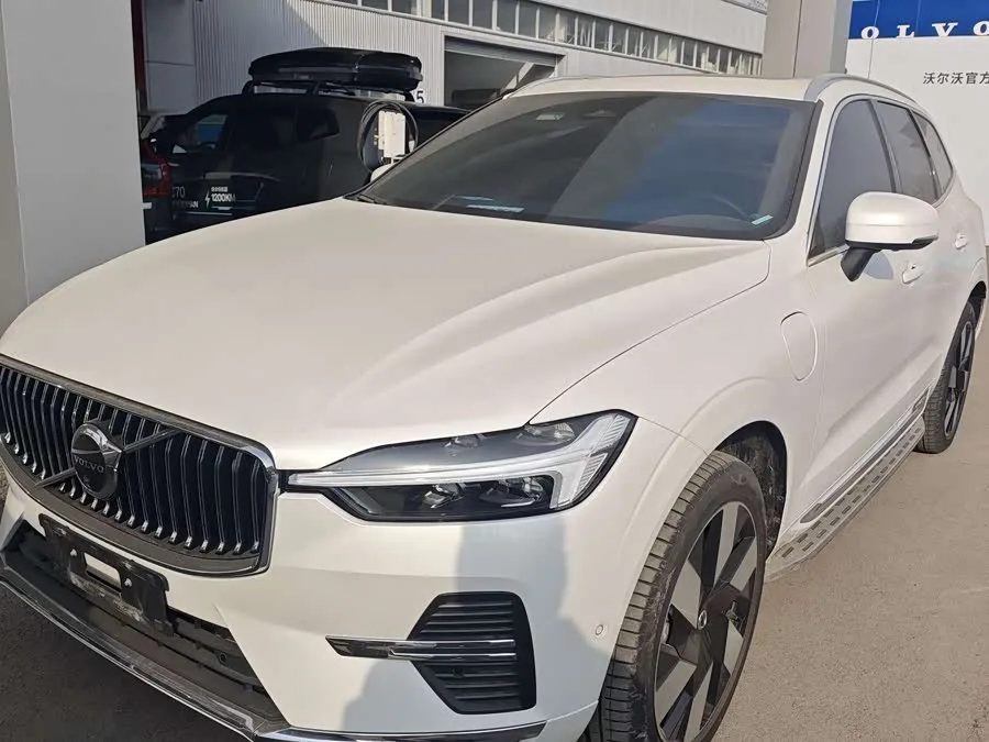Volvo XC60 Plug-in Hybrid 2023