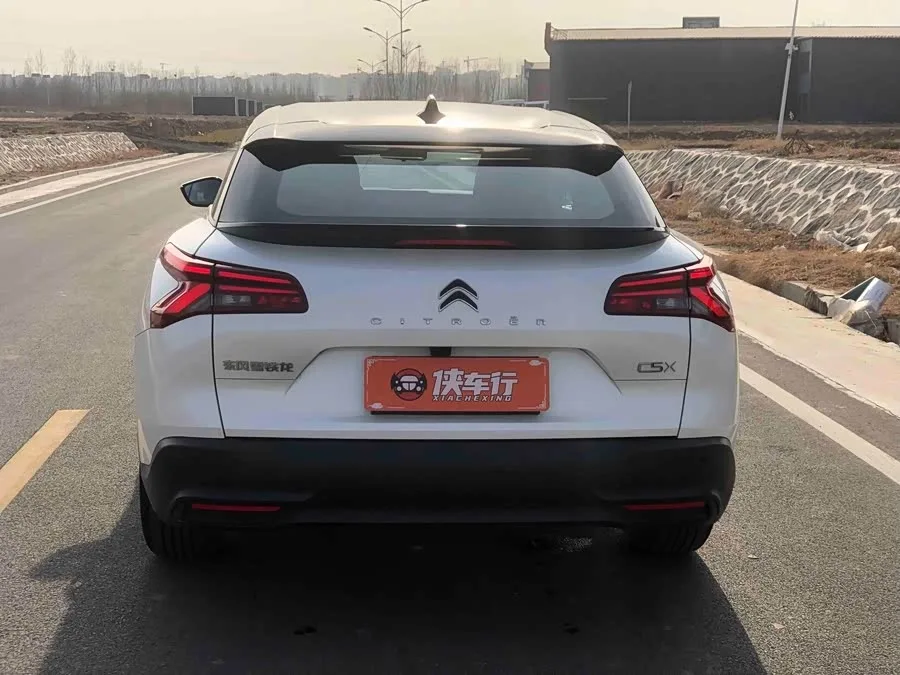 Citroen Versailles C5 X Versailles C5 X 2025 1.6T Overseas Edition 2024 — миниатюра 5