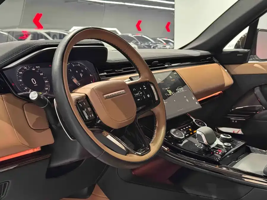 Land Rover Range Rover Sport Range Rover Sport 2023 400PS Dynamic SE 2024 — миниатюра 2