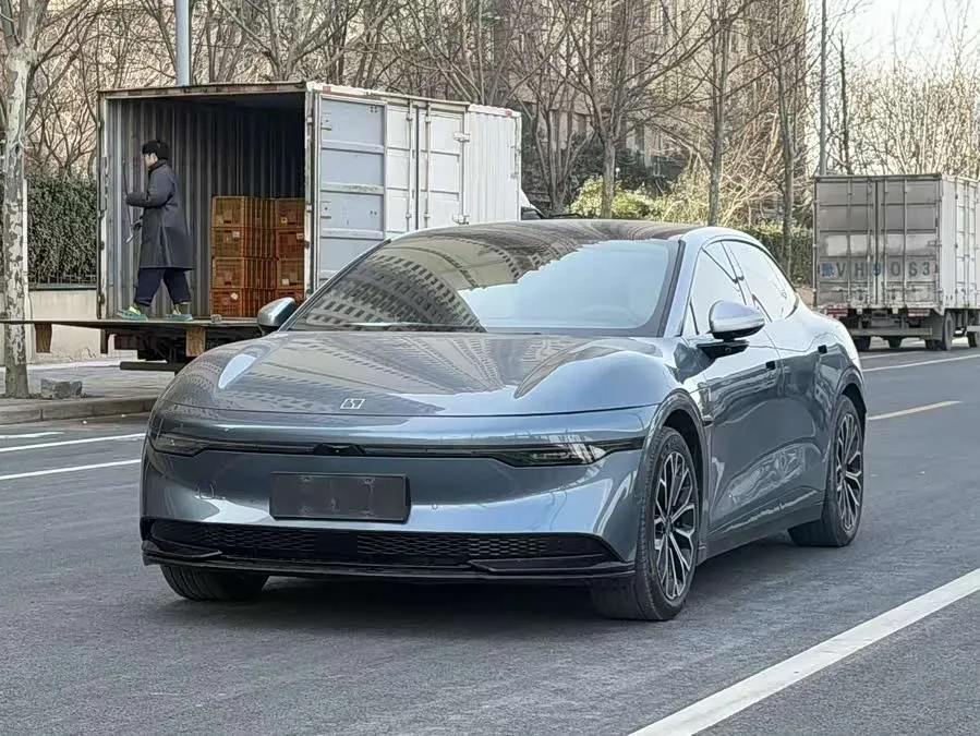 Zeekr 007 2024