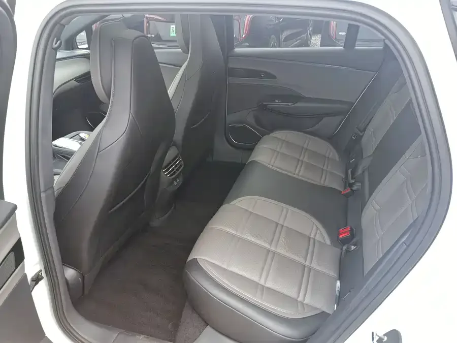 Hongqi EH7 Hongqi EH7 2024 760 Pro+ 4WD version 2024 — миниатюра 4