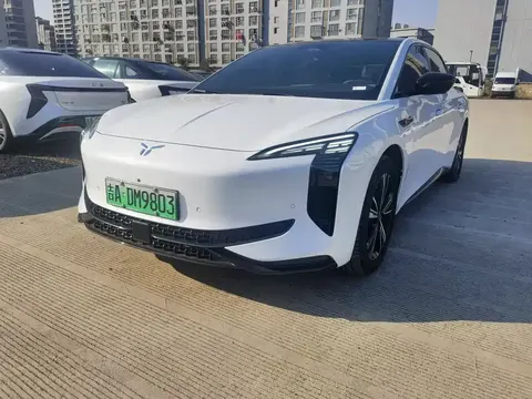 Hongqi EH7 2024 купить в Москве