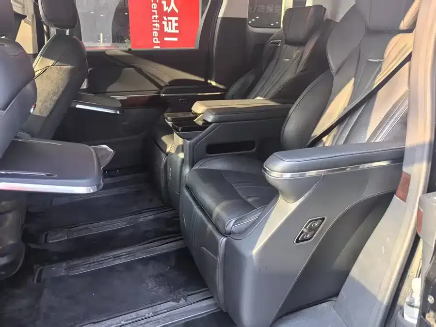 Hongqi HQ9 Hongqi HQ9 2023 2.0T Zhilian Qichang Edition 2023 — миниатюра 4