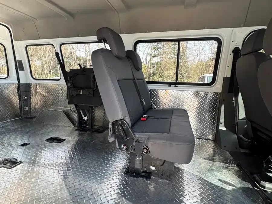 Jiangling special Teshun 2021 2.8T Space King Ordinary Model Long Axis Medium High Roof Rear Single Tire - 6-seater Diesel National VI JX493 2022 — миниатюра 5