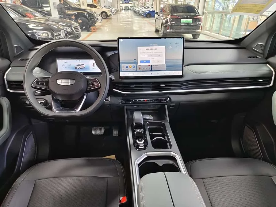 Geely Haoyue L Haoyue L 2024 2.0T DCT Premium Edition 2025 — миниатюра 3