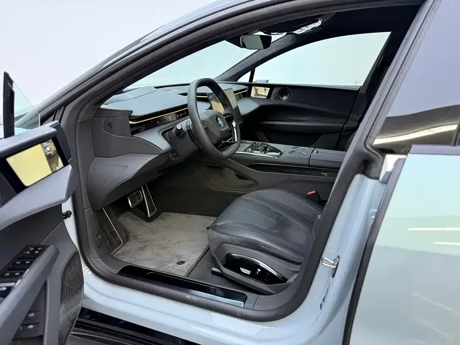 Lotus emeya Emeya 2025 600 Deluxe Edition 2026 — миниатюра 3