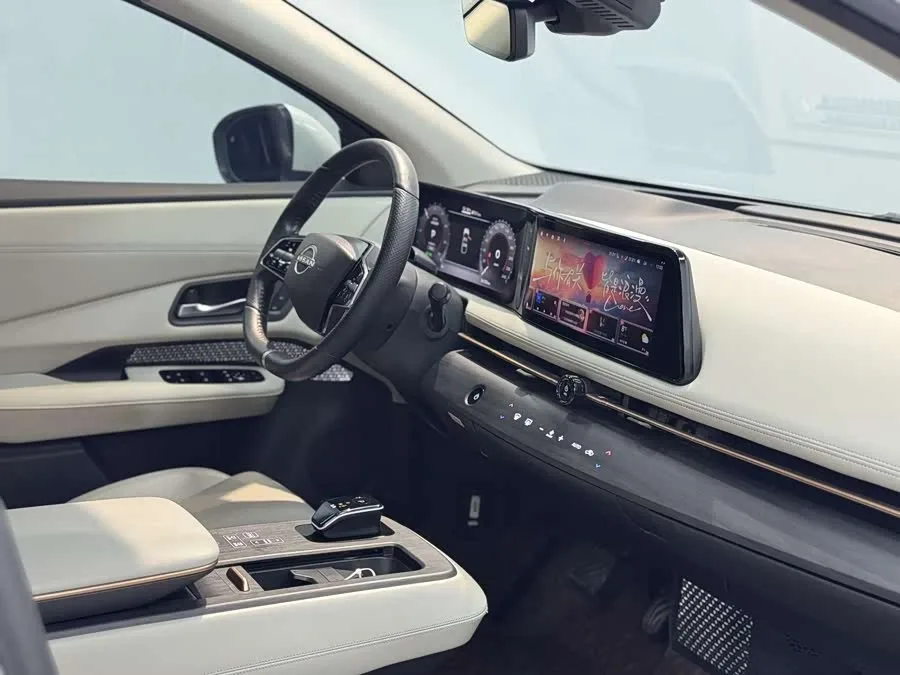 Nissan Ariya ARIYA 2023 Performance 2024 — миниатюра 4