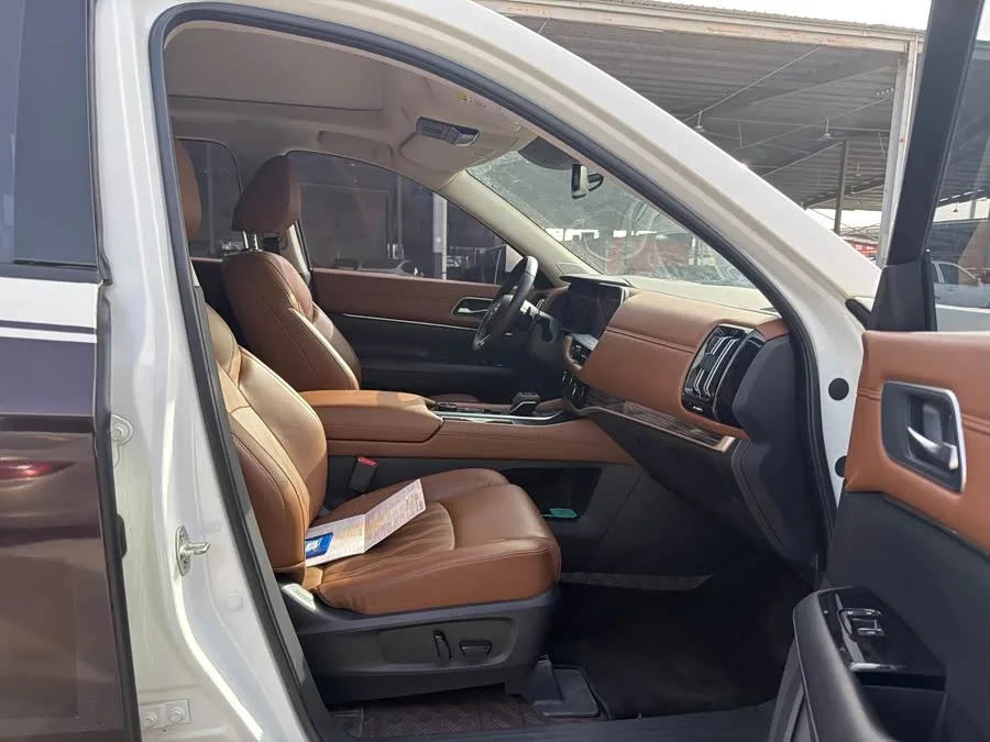 Nissan Pathfinder Tanlu 2024 380VC-TURBO 4WD Zhizun Edition 6 Seaters 2024 — миниатюра 3