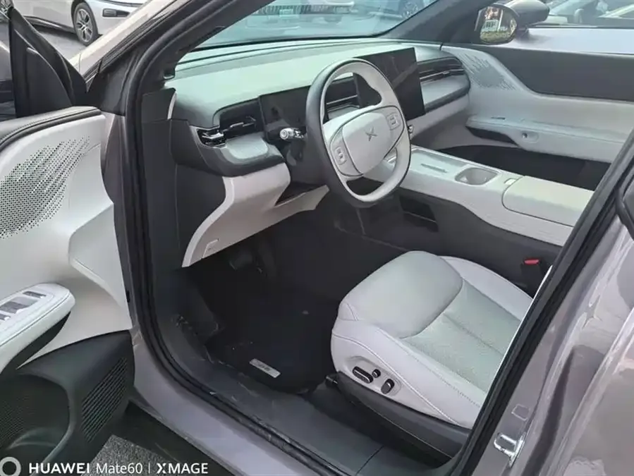 XPeng G6 Xiaopeng G6 2025 625 Long Range Max Flagship Edition 2025 — миниатюра 2